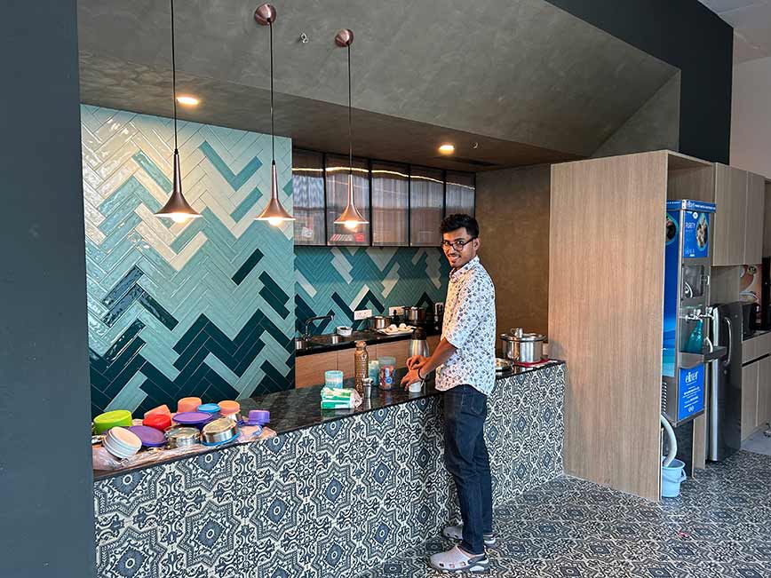 UniCourt Office Pantry